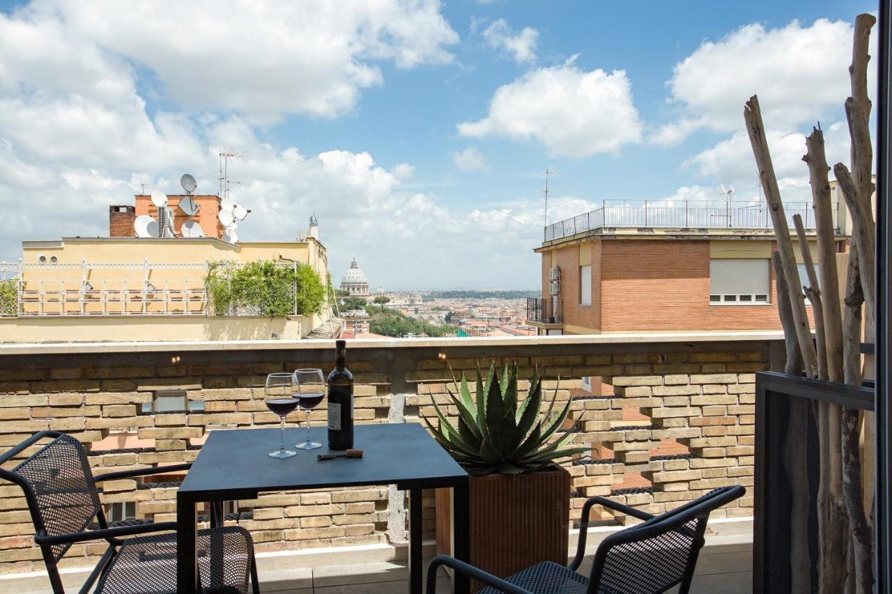 Rome As You Feel - Vatican Terrace Apartments With View Eksteriør bilde